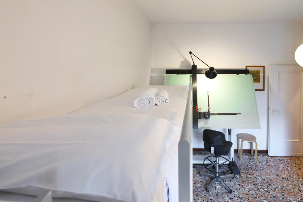 Appartamento Primopiano - Savona 110 *